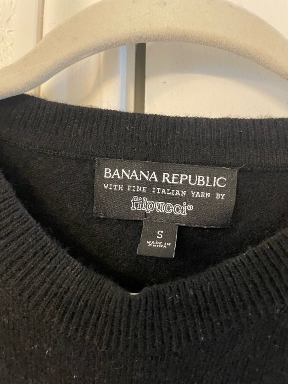 Banana republic fine Italian yarn black sweater, merino wool & cashmere blend - Picture 3 of 3